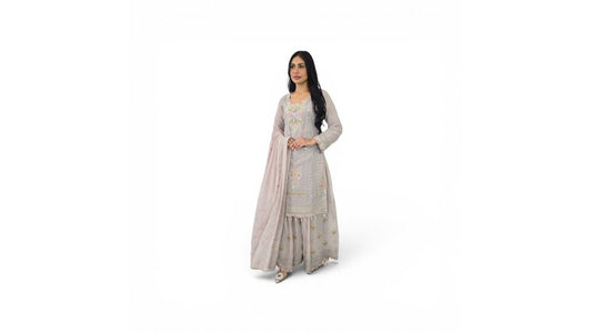 How to Style Pakistani Lawn Suits: 2026 UK Style Guide