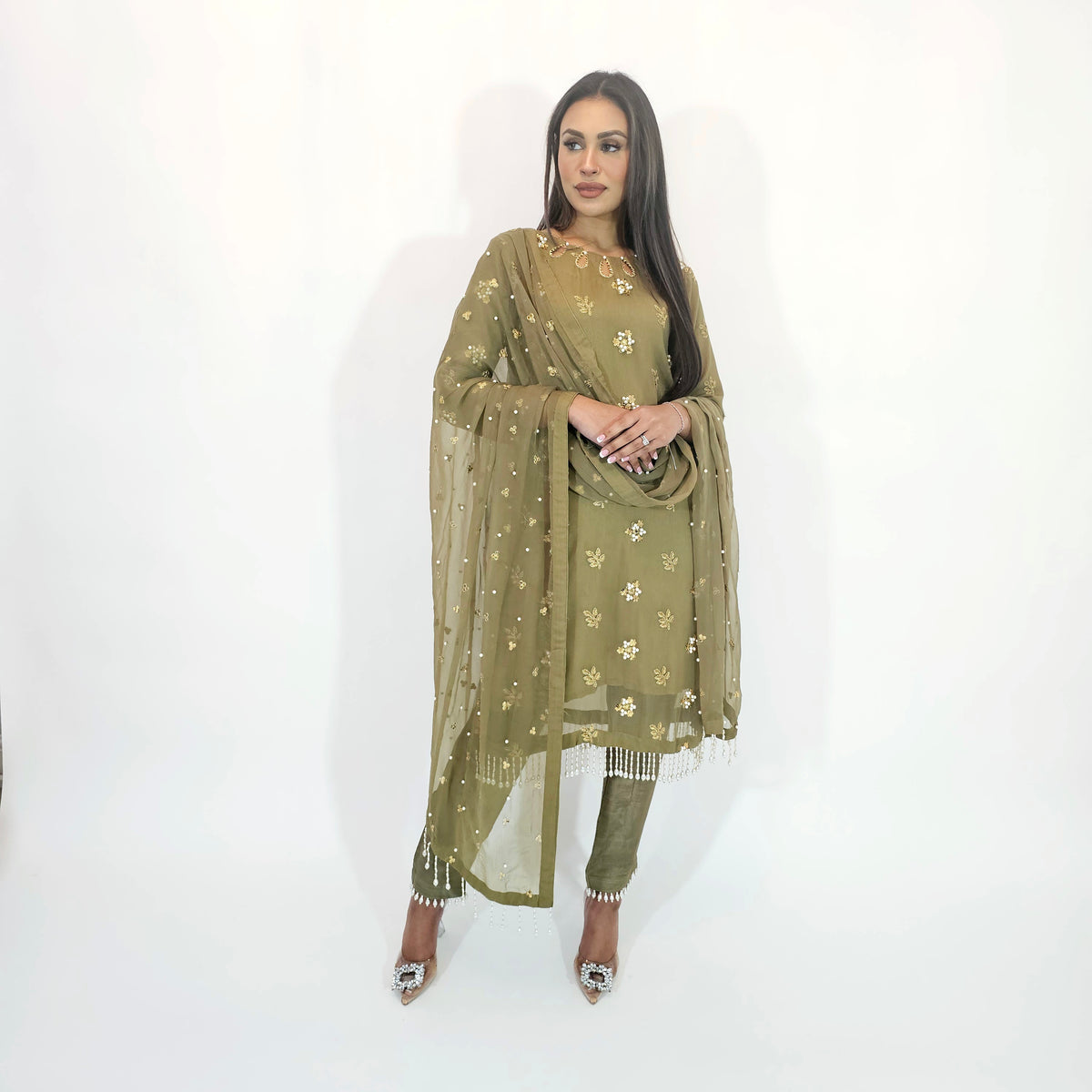 Heena D1