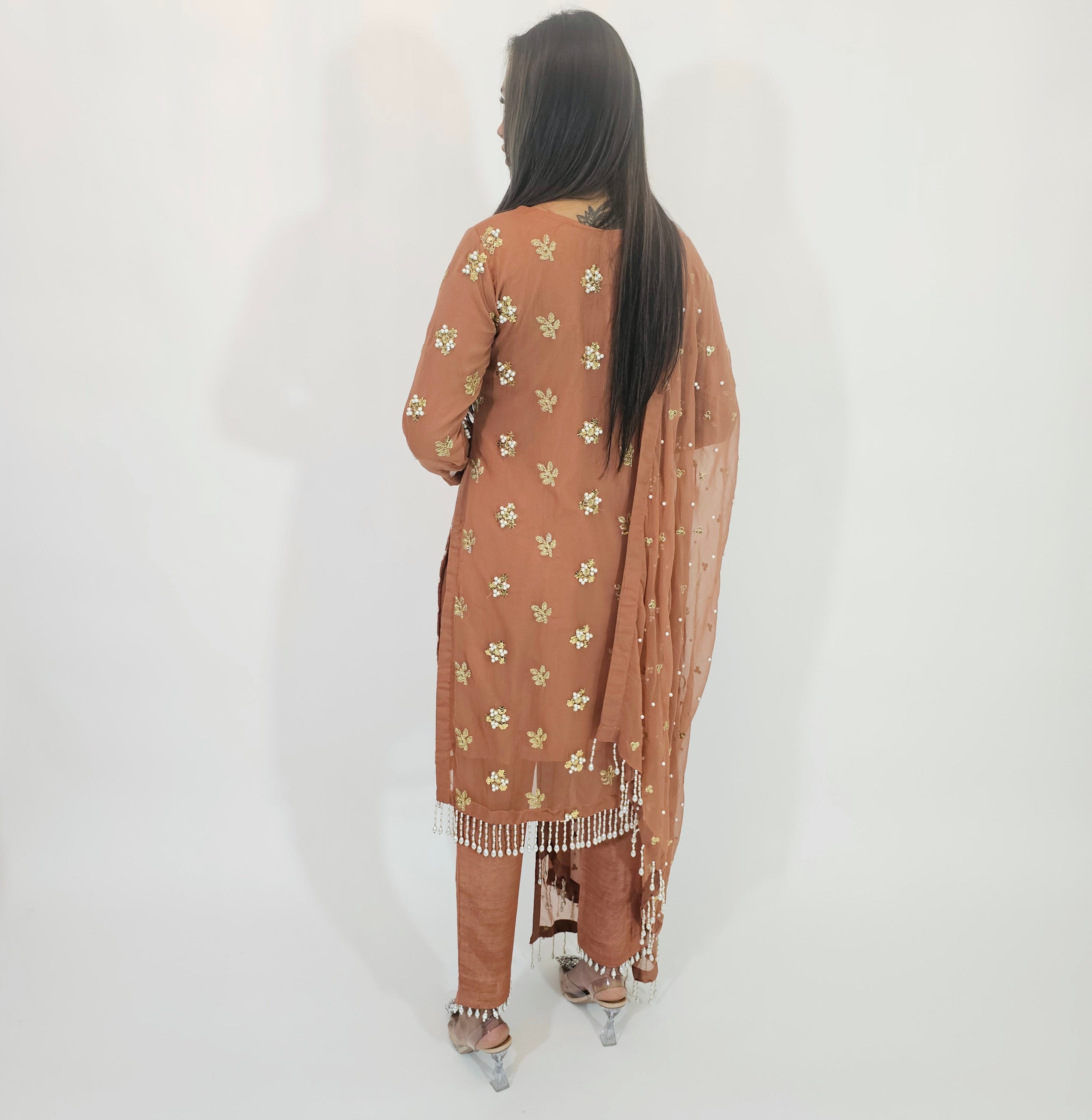 Heena D2