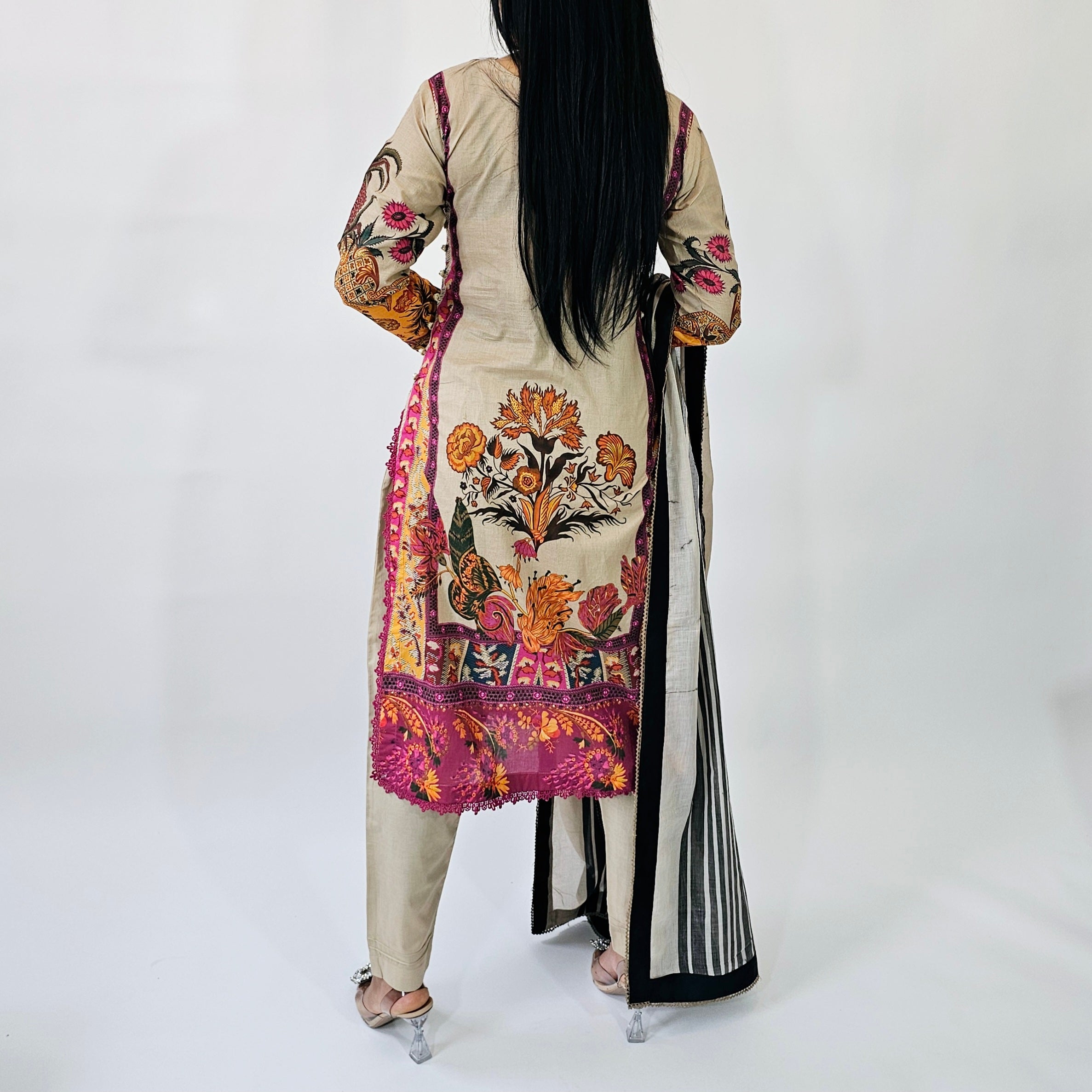 Sana Safinaz P5