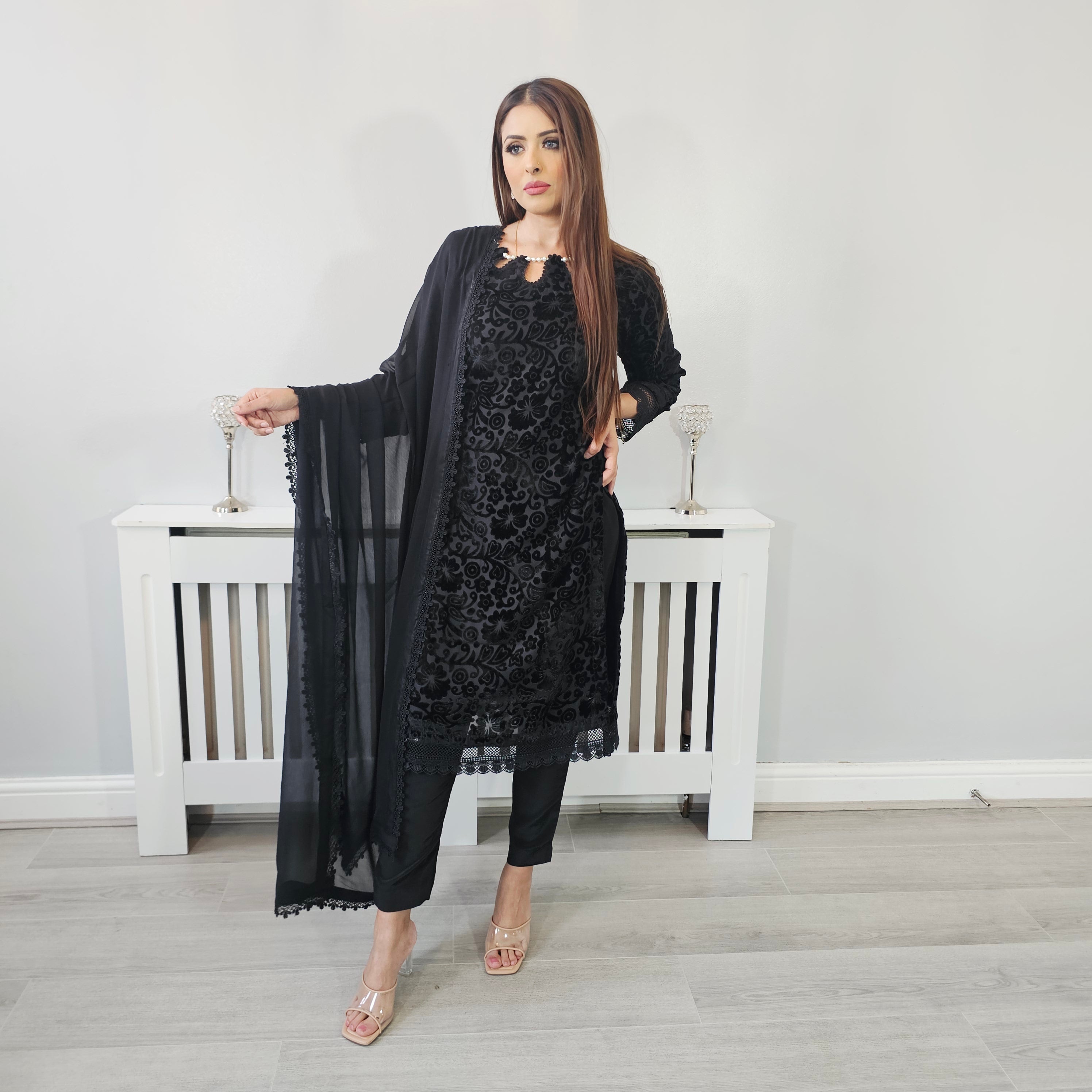 Palachi Black