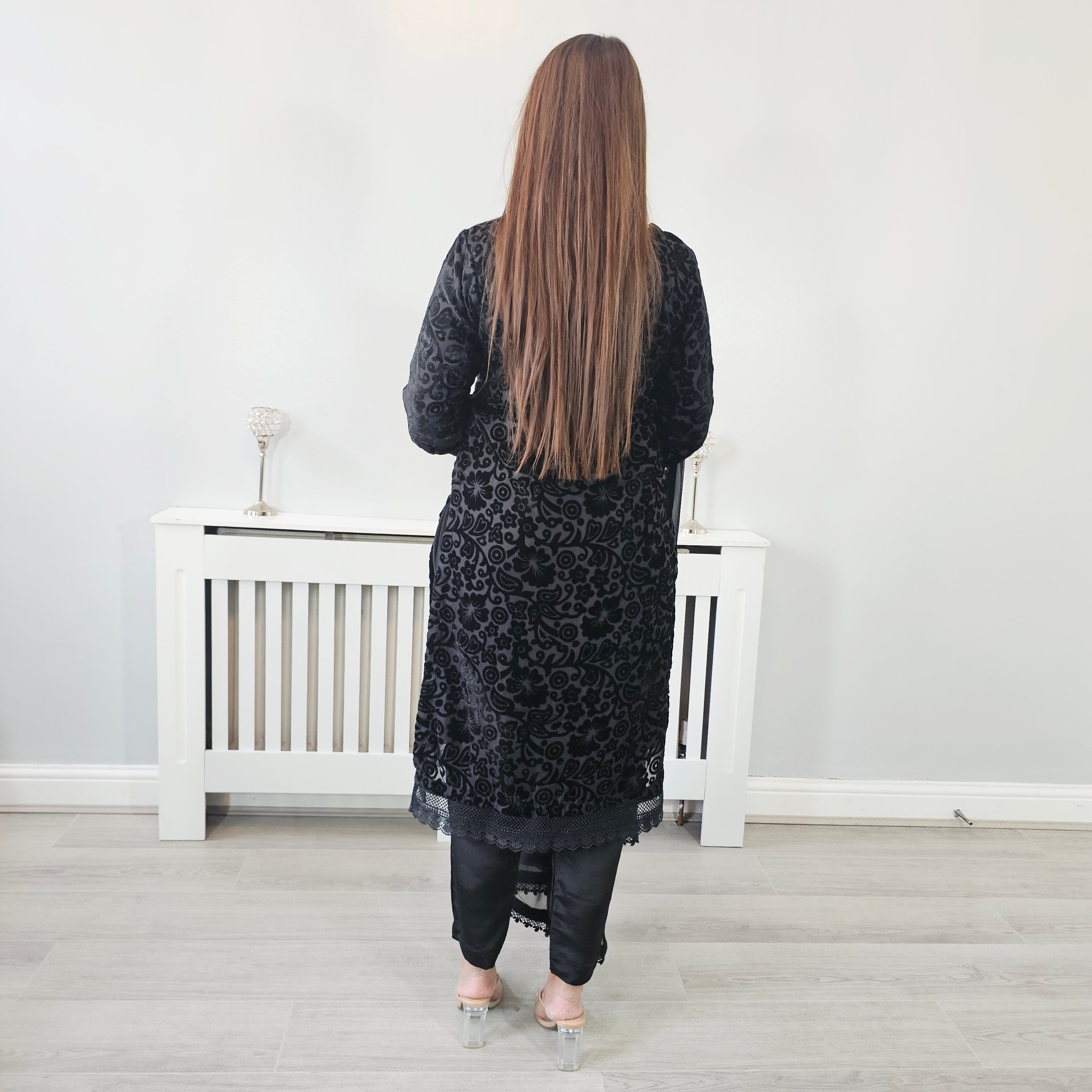 Palachi Black