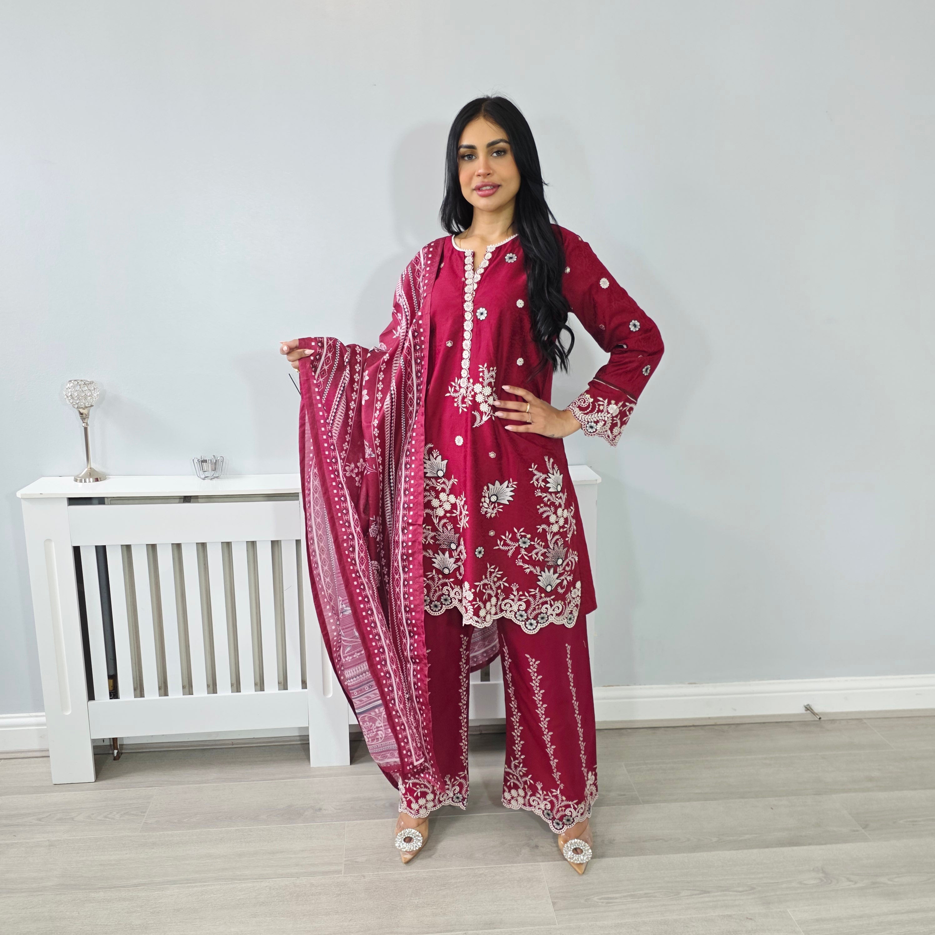 Safia D1