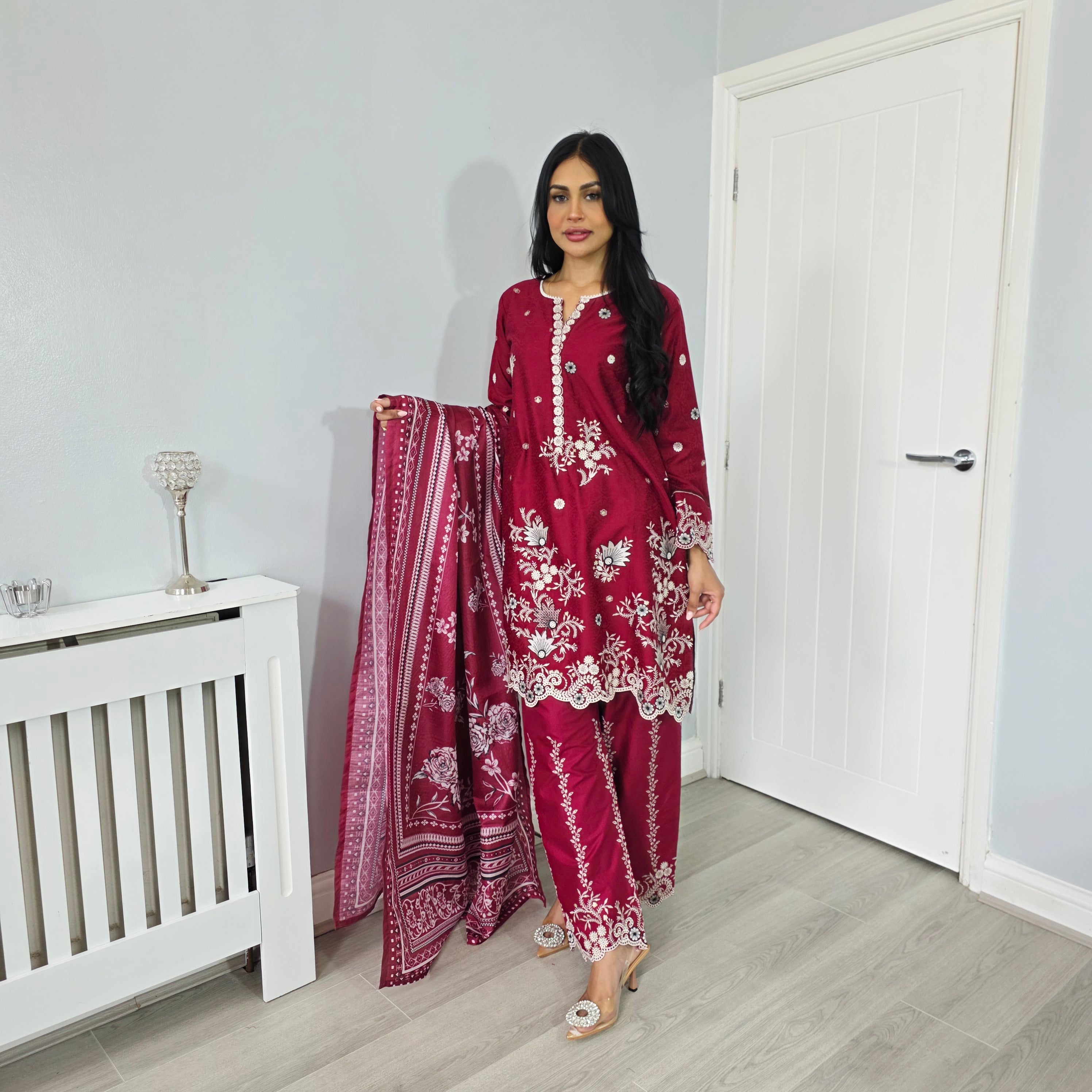 Safia D1